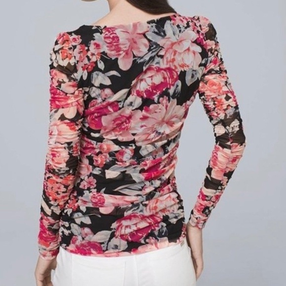 Elegant White House Black Market Floral Blouse - Feminine Ruched Design Size XL - Picture 2 of 8